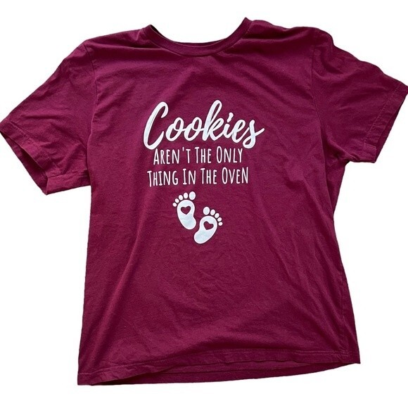 Pregnancy Holiday Cookies in the Oven Short Sleeve T-Shirt Dark Red size XL - Picture 1 of 6